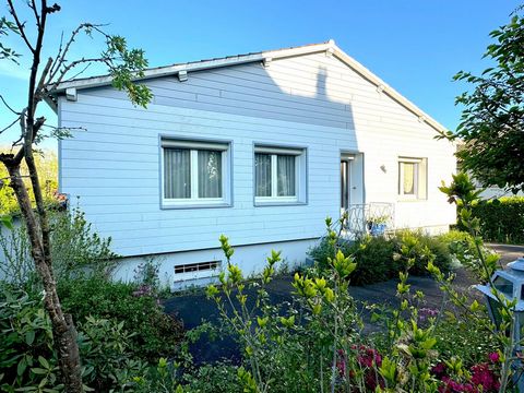 Pavillon 3 chambres, étang avec mobil-home