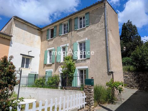 Vaste maison de village avec terrain
