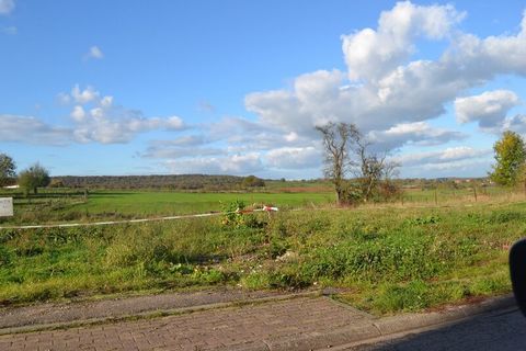 Dpt Moselle (57), à vendre PIBLANGE Terrain à viabiliser de 617,00 m²