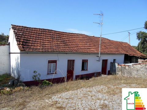 Stone house to renovate about 5km from Alvaiazere. This house is located in a small village about 5km from the small town of Alvaiazere, where you can find everything you need for your day to day life, such as Schools, Supermarkets, Banks, Restaurant...