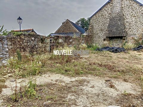 35460 - BAILLE - 5 MINUTES FROM MAEN ROCH - 20 MINUTES FROM FOUGERES - 35 MINUTES FROM RENNES - NOUVELLE DEMEURE offers you EXCLUSIVELY this building land of about 150 m2 in the town center. Unserviced - Connections nearby. Possibility also to make g...