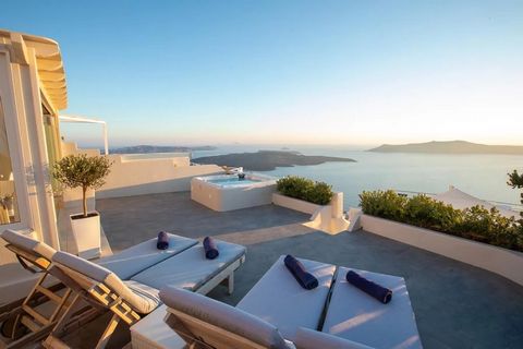 Luxury 3 Bed Villa For Sale in Santorini Greece Esales Property ID: es5554123 Property Location Santorini Island Greece Property Details Embrace Santorini Luxury: A Dream Villa Awaits in Firostefani Imagine waking up to a breathtaking panorama of the...