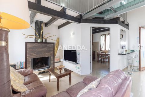 Welcome to Calasetta, where the enchantment of history blends with the beauty of traditions and the charm of dream beaches. Here we present an extraordinary opportunity in the heart of this charming village: a loft of rare beauty, ready to welcome yo...