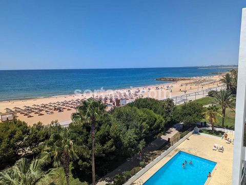 Magnificent one bedroom apartment with sea view, in Quarteira. This fabulous apartment consists of a comfortable living room with an open-plan kitchen equipped with high-quality appliances, one spacious bedroom with built-in wardrobes and one bathroo...