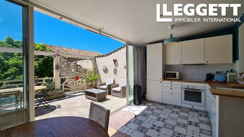 A29862RSI34 - Découvrez cette magnifique maison de 5 chambres et 4 salles d'eau, offrant tout le confort nécessaire pour une vie paisible et agréable. La terrasse, accessible directement depuis la cuisine, est un havre de paix avec une jolie vue sur ...