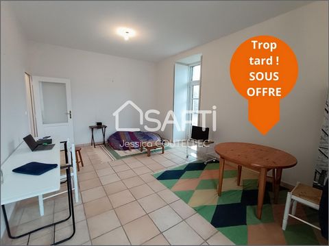 Jessica & Virginie Coutellec offer you this T2 ideally located a few minutes walk from the city center and 1.7km from VANNES train station. With a surface area of ??46.89m² Carrez Law on the ground floor, this apartment has a fitted and equipped kitc...