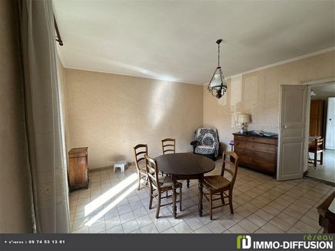 Mandate N°FRP161146 : House approximately 115 m2 including 4 room(s) - 3 bed-rooms - Balcony, Sight : Rue. Built in 1900 - Equipement annex : Balcony, Garage, double vitrage, cellier, combles, and Reversible air conditioning - chauffage : electrique ...