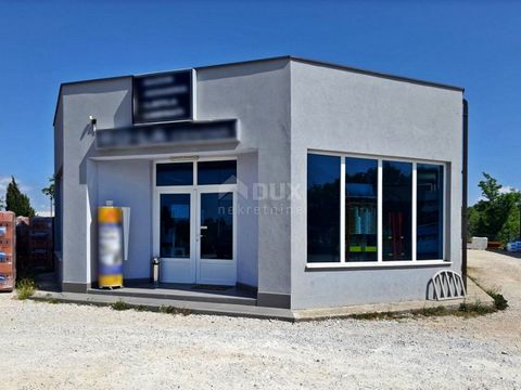 Location: Istarska županija, Labin, Labin. ISTRIA, LABIN - Business building in a convenient location The town of Labin is located on the east coast of Istria, through which the state road that connects Rijeka and Pula passes. Due to its age, durabil...
