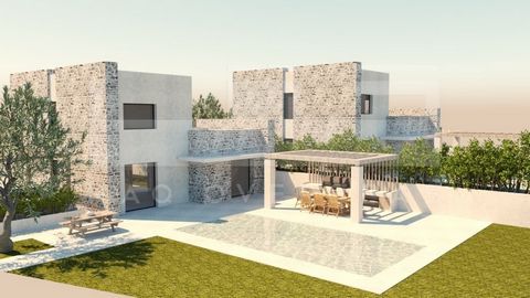 This is an under construction villa for sale in Drapanos, Chania, Crete, located in the Apokoronas region. it has a total living space of 131 m2, sitting on a 630 m2 private plot. it consists of 3 bedrooms and 2 bathrooms plus one WC, spanning on 2 l...