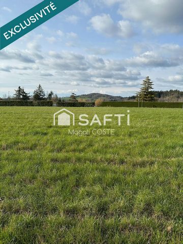 Grand terrain plat de 2604m2