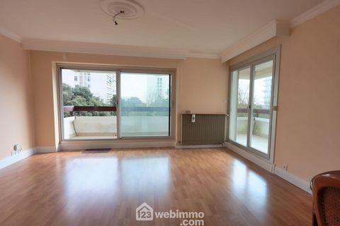 Votre agence 123webimmo l'immobilier au meilleur prix vous présente : Vous recherchez un lieu de vie confortable et idéalement situé, offrant simplicité et tranquillité ? Bienvenue à La Genette, dans ce charmant appartement. Niché dans le quartier pr...