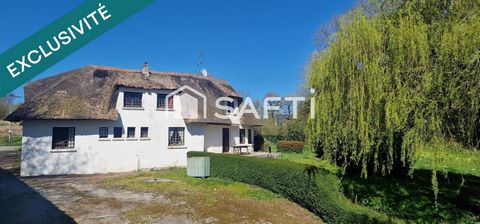 Maison au toit de chaume