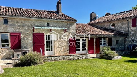 maison de charme Rénovée (420 m²) avec Piscine à Espiens