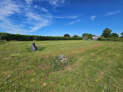 Terrain à bâtir de 838 m² en première ligne
