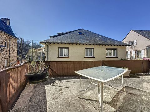 MAISON DE VILLAGE - 4 PIECES - 3 CHAMBRES  TERRASSE EXPOSÉE SUD  PROCHE DE RODEZ