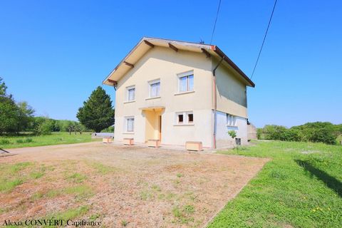 Maison à vendre 116m², terrain 7820m² et hangar 6 pièces FOISSIAT (01)