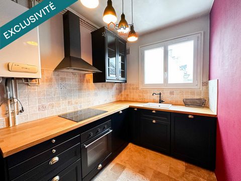 Situé au cœur du centre de Vernon, cet appartement de 51 m² offre un cadre de vie agréable dans une ville historique de Normandie. Vernon séduit par son charme authentique et sa proximité avec des commerces, écoles et espaces verts. Les habitants peu...