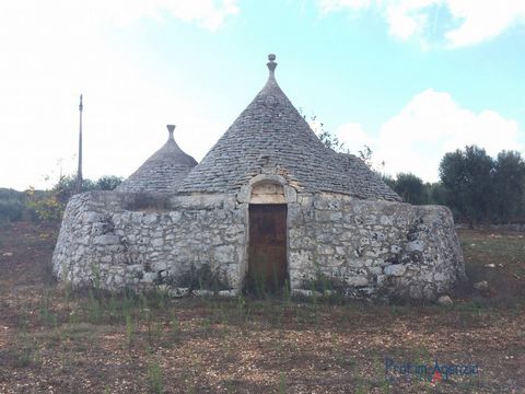 Beautiful 3-cone trullo for sale located in the countryside of Ceglie Messapica; it needs to be restored although it is in good structural conditions, and measures about 20 square metres but can be extended of 20% thanks to Piano Casa Law. It is also...