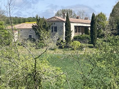 You will find this traditional stone farmhouse sitting in a lovely quiet spot but not very far from everything that you may need! Supermarkets, bars/restaurants and, of course, a bakery or two. You enter the house on ground level into a kitchen/ dini...