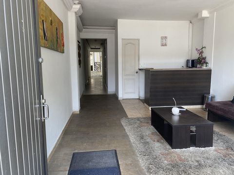 INVESTOR Sale Building of 22 APARTAESTUDIOS Barrio PAMPALINDA, all with kitchenette and bathroom plus cellar or giant room plus a reception or lobby. First floor 6 Apartaestudios all with their kitchenette and bathroom plus cellar or can be giant roo...