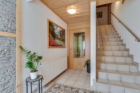 This beautiful apartment is situated in Nederle, close to Kappl im Paznauntal ski area. Ideal for a family, there are 3 bedrooms and can accommodate 7 guests. This apartment offers a sauna (paid) for you to unwind after walking streches or returning ...