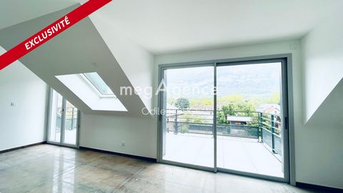 Near Aix-les-Bains, Odile Rougé megAgence offers you this magnificent T4 air-conditioned duplex of 125m2 of living space (115 m2 CARREZ) with garage of 32 m2 in a new luxury residence completed in 2024. Located in the heart of the city nearby essenti...