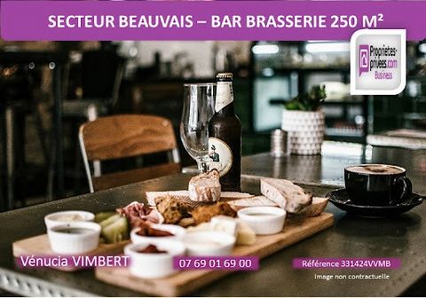 A 15 mn de Beauvais, Vénucia VIMBERT vous propose un FONDS DE COMMERCE Bar Brasserie et Traiteur de 250 m². Bel emplacement sur axe principal très fréquenté. Ce restaurant dispose de 2 salles d'une capacité de 130 couverts, 1 de Bar licence IV. Clien...