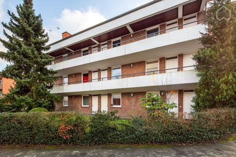 This awesome fully furnished apartment is located in Wedel, on the ground floor of an apartment building. The apartment is in top condition, furnished with high quality and new furnisher from Impression, Ikea & Schulenburg. The hallway & the living/s...