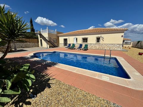 Discover your own piece of paradise in Almeria with this detached, ready to move into 3 bedroom villa which boasts its own private swimming pool.   Nestled in the heart of a countryside village with a stunning landscape, the villa is within a 10 minu...