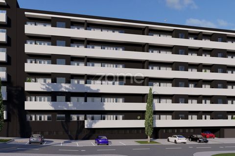 Identificação do imóvel: ZMPT566832 Apartamento T3 novo, próximo ao Parque Urbano dos Moutidos, em Águas Santas – Maia, com varandas, garagem (box) e as seguintes características: - Área de 103,70 m2; - Varandas de prolongamento da sala (2,60 m2), co...