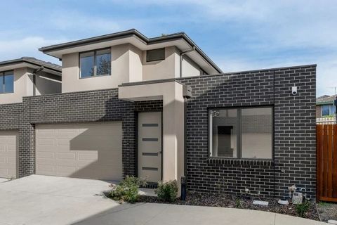 This brand-new home will appeal to empty nesters, investors or those simply wanting low maintenance living. Set in a secure complex of only four townhouses this fantastic home encompasses a downstairs master bedroom with full ensuite bathroom, open p...