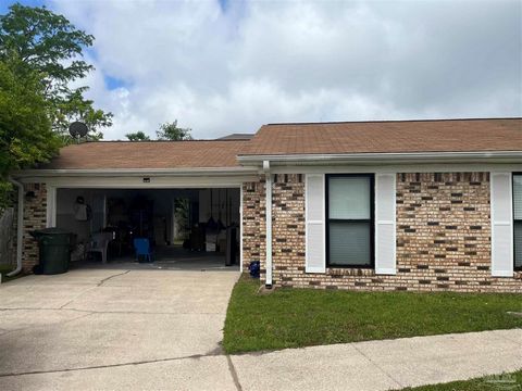 Priced to sell!! This well kept 3 bedroom 2 bath brick home with a beautifully enclosed patio is a must see. This home has a fireplace in the great room and a built in work station in the garage. This home is move in ready. You can make it yours toda...