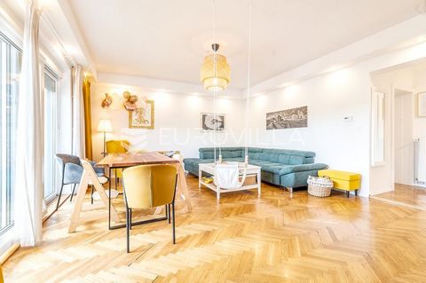 Zagreb, Mlinovi, a newly renovated three bedroom apartment in a family house closed 80.96 m2. The apartment consists of an entrance area, an open living room with a kitchen and a dining room with a loggia outlet, two bedrooms with balconies and a bat...