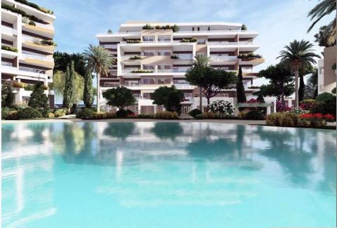 Three Bedroom Apartment For Sale in Chloraka, Paphos - Title Deeds (New Build Process) PRICE REDUCTION!! (WAS from €520,000 + VAT) This is a unique residential resort located just a short walk from the Paphos coastline and the blue waters of the Medi...