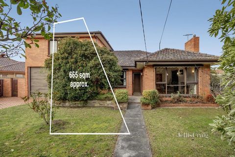Enjoying a significantly wide frontage, this warm and inviting three bedroom brick home retains its retro charm and comfort on a coveted 665 sqm approx. A truly exceptional site for a new build or redevelopment (Subject to Council Approval), this imp...