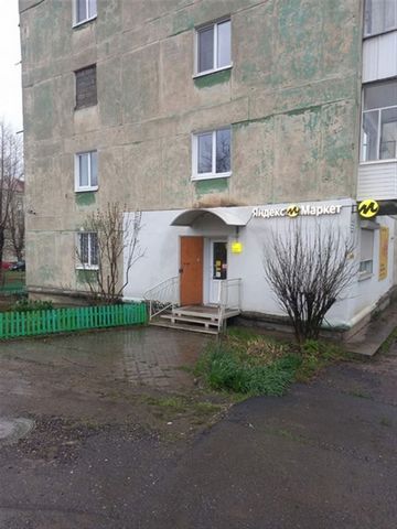 ID в ИМЛС: 8736522 Продам ПСН площадью 42 м² ( г Лысьва ул Суворова 30). Дом: тип строения - жилое, материал стен - блочный, этаж - 1, этажность - 4.