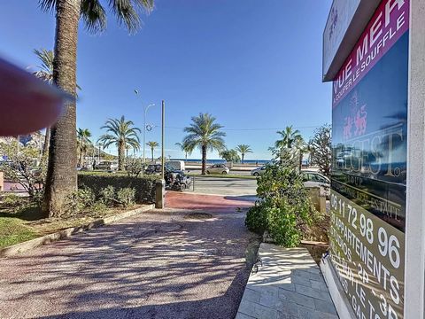 MENTON - STUDIO FACE A LA MER