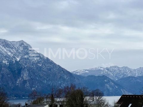 Charming 3-room apartment with great views of Lake Traunsee and Traunstein This enchanting home offers you and your loved ones the following, successful room layout: 1 living-dining room with direct access to the 19 m² balcony which offers a great vi...