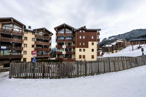 This cozy 2-bedroom apartment in Morillon offers a comfortable stay for up to 6 persons in a well-designed 46 m² space. The apartment is fully equipped with modern amenities including a TV, Wi-Fi, and a balcony with outdoor furniture, perfect for enj...