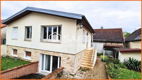 Fall in love with this charming family home! Guaranteed to steal your heart! This delightful family home boasts a prime location, just a stone's throw from schools, simplifying your daily life. Enjoy exceptional natural light thanks to its south, eas...