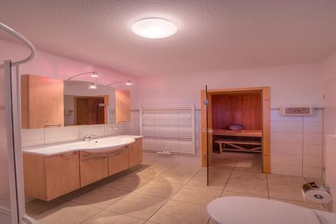 This lakeside apartment in Rechlin’s charming holiday park offers a serene retreat for up to four guests. With two cozy bedrooms and a well-equipped kitchen, it’s ideal for families or small groups seeking nature and comfort. The park’s private lido ...