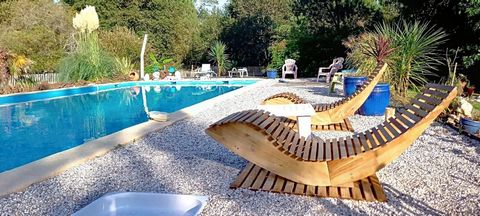 Magnifique Maison Landaise Traditionnelle avec Grand Terrain et Piscine