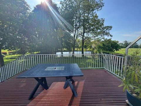 Maison de charme 170 m² avec plan d’eau, terrasse et grand terrain – Saint-Aubin-des-Landes