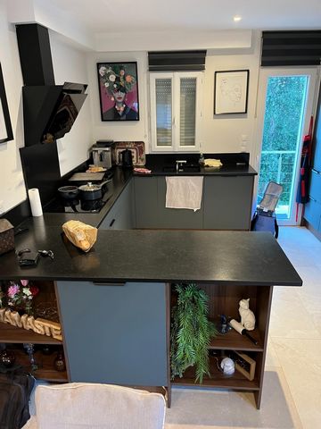 Villa contemporaire sur la commune de VIDABAN