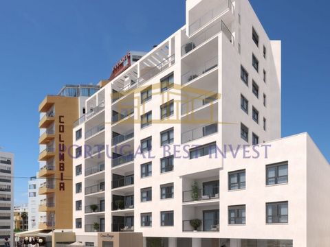 Das Ocean Breeze ist eine Wohnanlage, die sich durch ihre moderne Architektur auszeichnet und Ihnen einen luxuriösen und raffinierten Rückzugsort inmitten von Praia da Rocha, einem der berühmtesten Strände der Algarve, bietet. Die Apartments zeichnen...