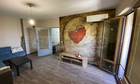 SUPER PROPERTY Agencia: ... Presentamos a la venta un apartamento de un dormitorio totalmente amueblado y renovado en el barrio de Dragalevtsi. Químico. El apartamento tiene una superficie de 60 metros cuadrados y está situado en el octavo piso en un...