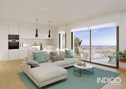 **English:** **Indigo Homes** presents the residential complex that will be a benchmark in Alicante: **BONALBA GREEN** at the Bonalba Golf course with marvelous views extending to the sea, a privileged location just 10 minutes from the beach and the ...