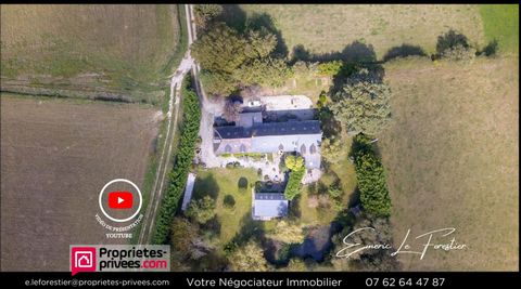 Nestling in the heart of our beautiful Castelbriantaise countryside, discover the unrivalled charm of this exceptional longère (farmhouse) of around 320 m² in an idyllic setting, not overlooked, ready to welcome your family in a warm and refined atmo...