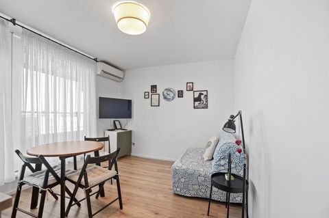 Prime view penthouse apartment Lena *** star, newly renovated apartment fit for 3 persons, air-conditioned, fast internet, cable TV, gaming zone, full equipped kitchen. This apartment has a central city location (just 500 meters from main square) nea...