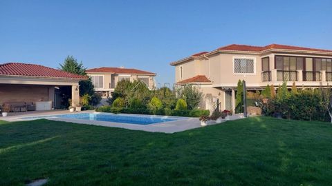 . Luxury 4-bedroom house in Victoria Royal Garden, Burgas Luxury house for sale in the exceptional complex Victoria Royal Garden in Burgas. The complex is at about 1 km from the beach in Sarafovo and 10 km from the centre of Burgas. It has a swimming...
